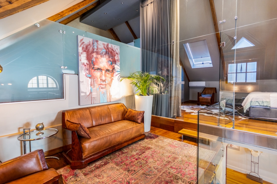 To Let 3 Bedroom Property for Rent in Green Point Western Cape